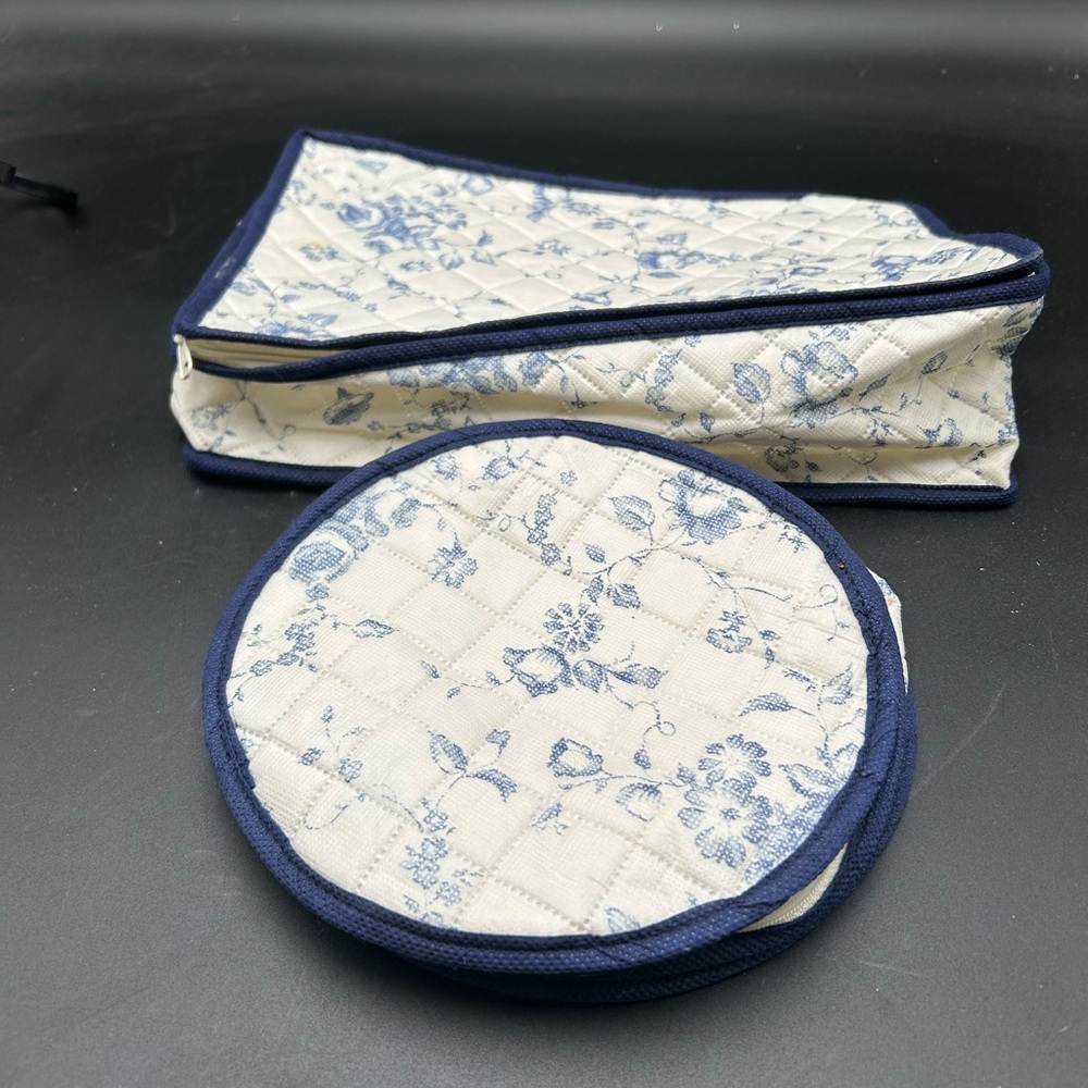 Avon Floral Quilted dish storage Bag Set blue and white, china bag